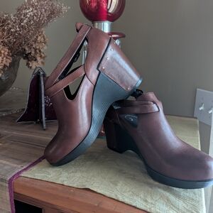 Dansko Brown Leather Wedge Clogs with Brown Leather Trim Heel